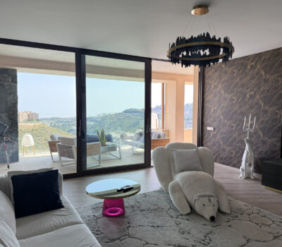 Резиденція з 4 спальнями та видом на море в Ла-Кінта 245 кв.м