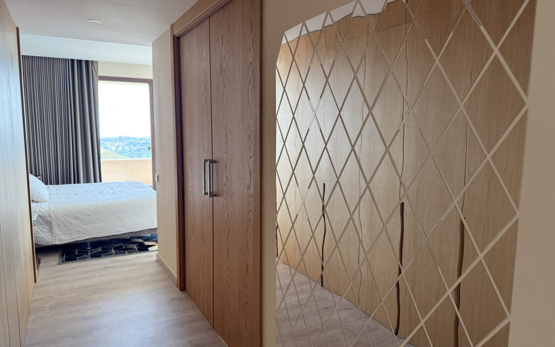 Резиденція з 4 спальнями та видом на море в Ла-Кінта 245 кв.м