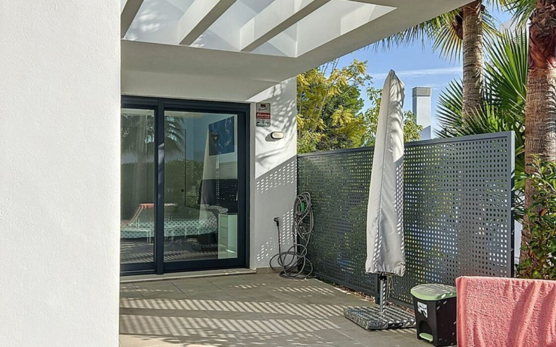 Квартира с террасой в Аталая, 140 кв.м, 4 комнаты