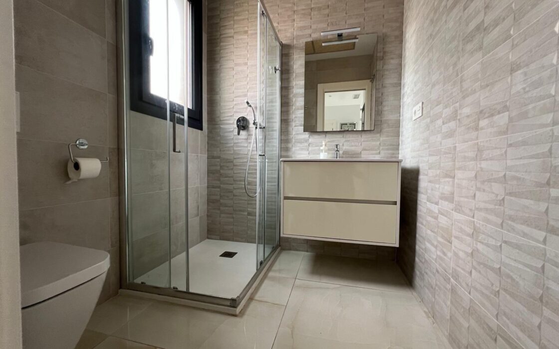 Вилла в Ориуэла Коста 193 кв.м с приватным бассейном