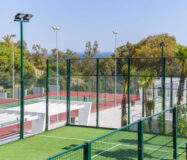 Квартира на первом этаже в Эстепоне 188 кв.м с террасой