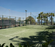 Квартира на первом этаже в Эстепоне 188 кв.м с террасой