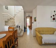 Уютный таунхаус в Ориуэла Коста с террасой 90 кв.м