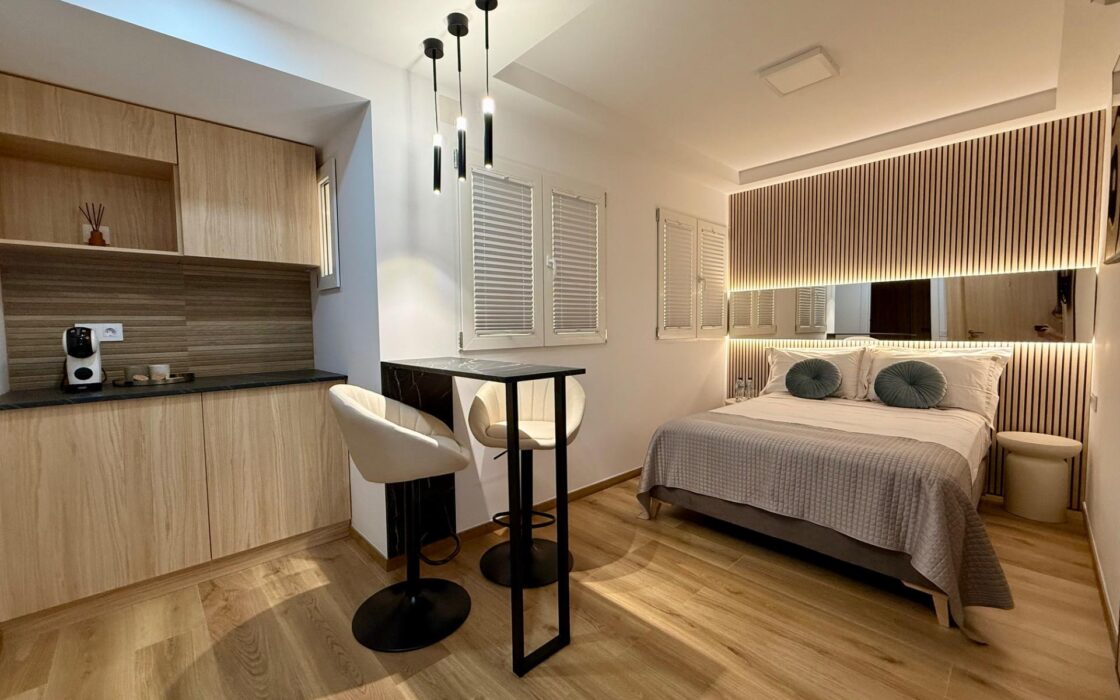 Продаються апартаменти в Аликанте 130 кв.м з туристичною ліцензією