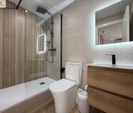 Продаються апартаменти в Аликанте 130 кв.м з туристичною ліцензією