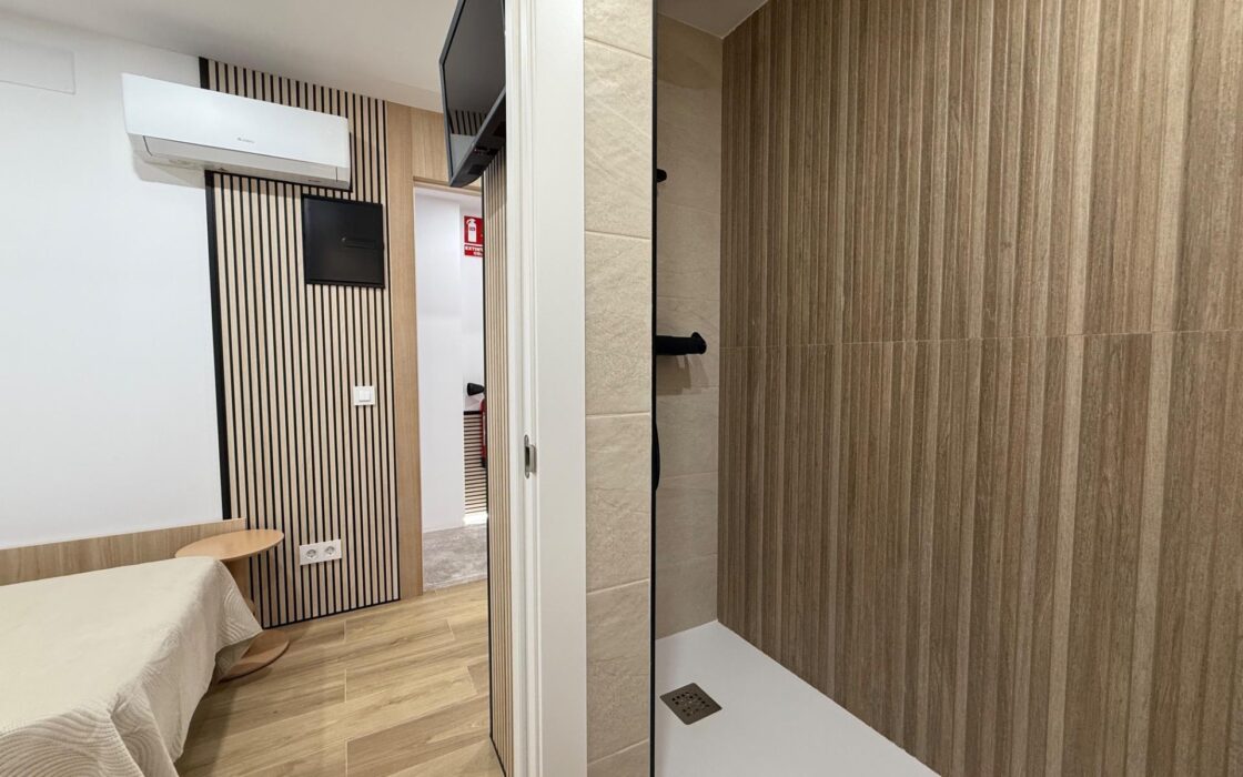 Продаються апартаменти в Аликанте 130 кв.м з туристичною ліцензією