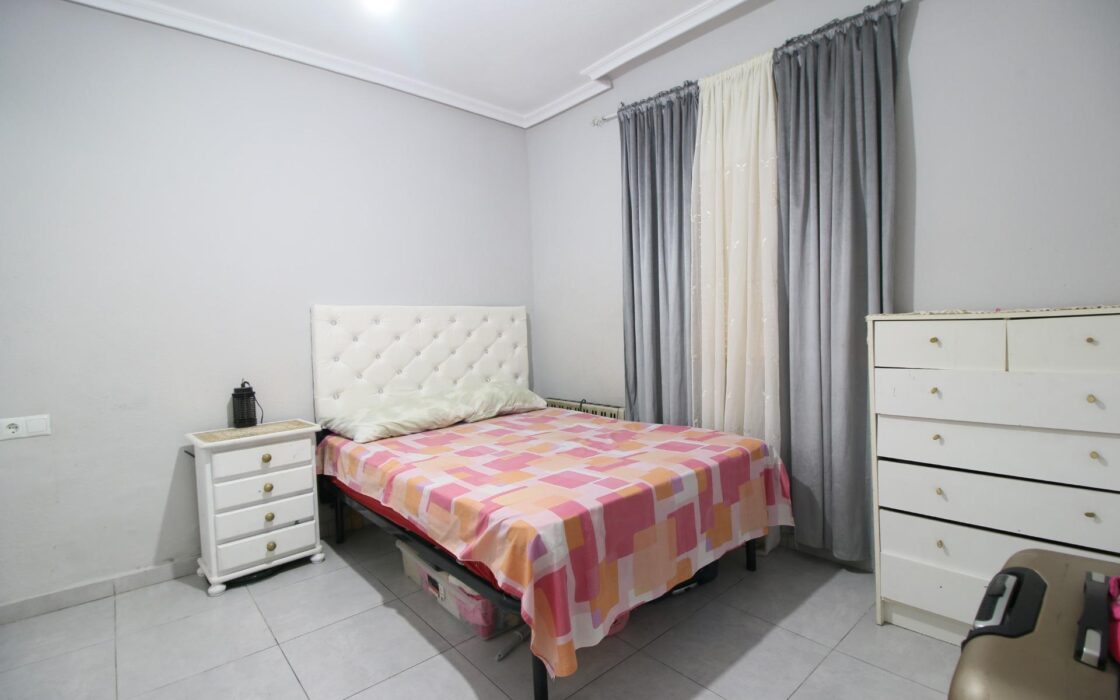 Апартаменты в Аликанте 66 кв.м с 3 спальнями у моря