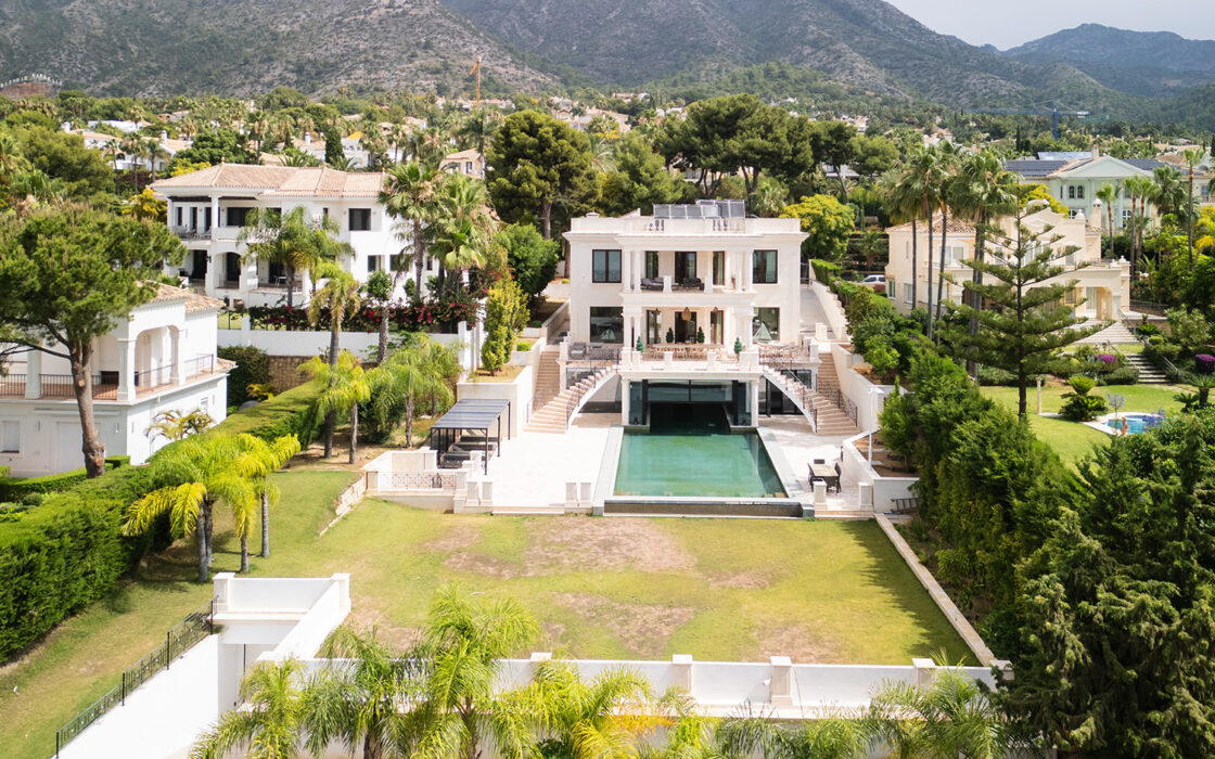 Роскошный пентхаус в Сьерра-Бланке, 374 кв.м, терраса