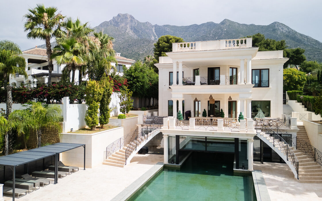 Роскошный пентхаус в Сьерра-Бланке, 374 кв.м, терраса