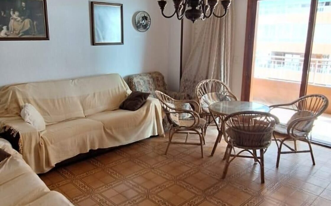 Простора квартира 111 кв.м в Асекионе Торревьеха у моря