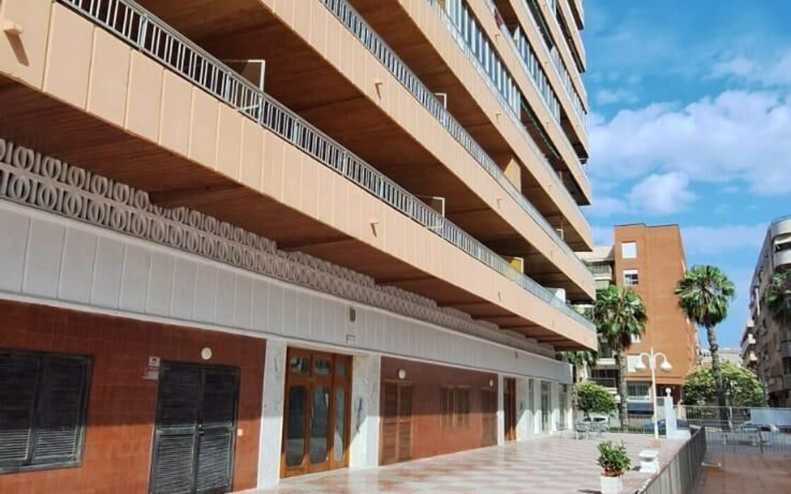 Простора квартира 111 кв.м в Асекионе Торревьеха у моря