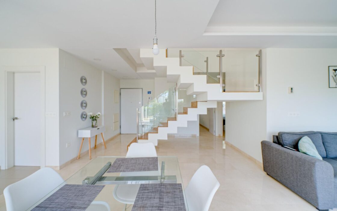 Таунхаус у моря в Вильяхойосе с террасой 156 кв.м