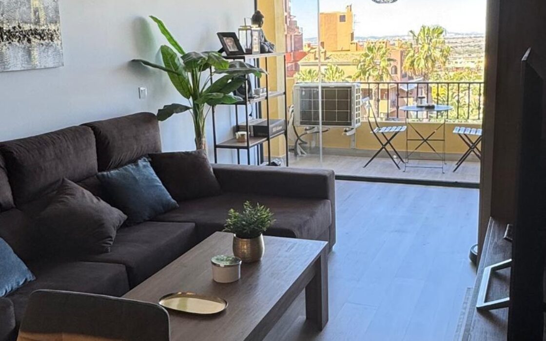 Апартаменти 80 кв.м в Mutxamel з терасою та басейном