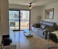 Апартаменти в Аликанте 110 кв.м у моря з терасою