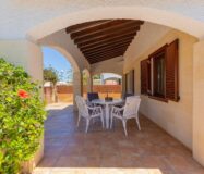 Вилла в Ориуэла Коста 168 кв.м з терасою та басейном