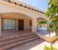 Вилла в Ориуэла Коста 168 кв.м з терасою та басейном