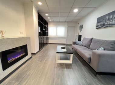 Апартаменты 100 кв.м с террасой в Торревьехе у моря