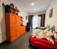 Апартаменты 100 кв.м с террасой в Торревьехе у моря