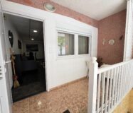 Апартаменты 100 кв.м с террасой в Торревьехе у моря