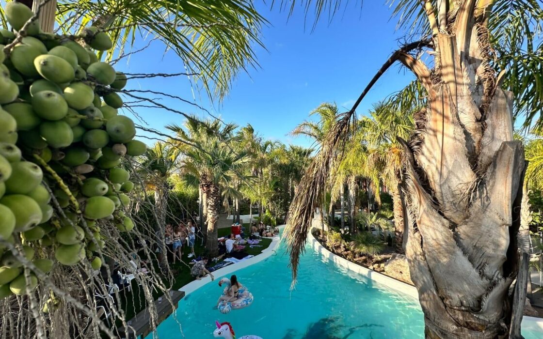 Дом в Бетере 420 кв.м с бассейном, 22 км до моря