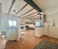 Вилла в Торревьехе 180 кв.м с террасой 1.5 км от моря