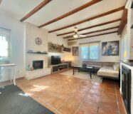 Вилла в Торревьехе 180 кв.м с террасой 1.5 км от моря