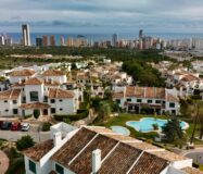 Очаровательное бунгало в Сьерра-Кортина, 2 спальни, с террасой