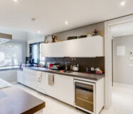 Вілла в Золотій милі, 573 кв.м, тераса, з меблями