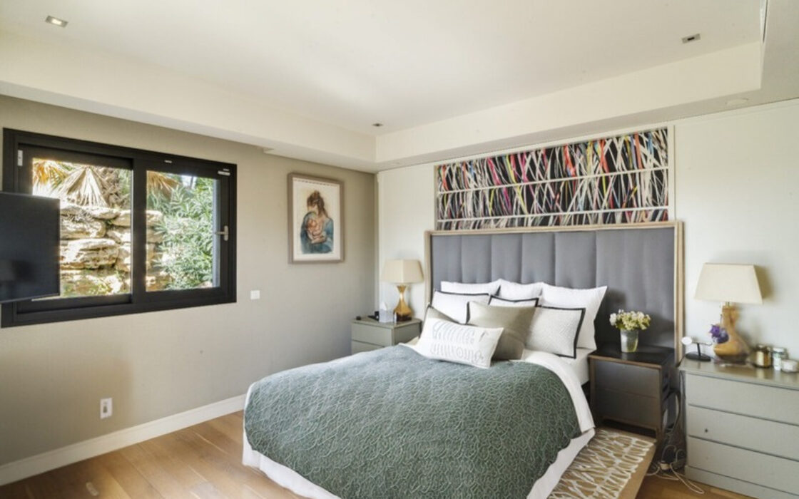 Вілла в Золотій милі, 573 кв.м, тераса, з меблями