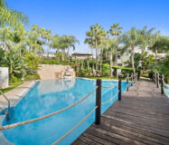 Вілла в Золотій милі, 573 кв.м, тераса, з меблями