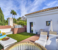 Вілла в Золотій милі, 573 кв.м, тераса, з меблями