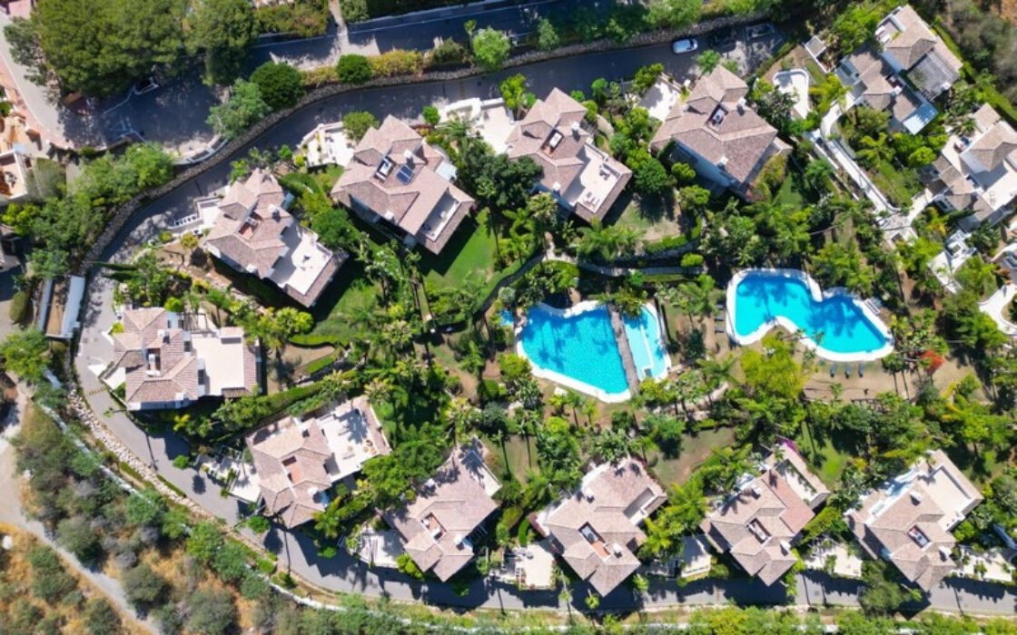 Вілла в Золотій милі, 573 кв.м, тераса, з меблями