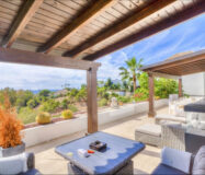 Вілла в Золотій милі, 573 кв.м, тераса, з меблями