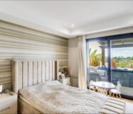 Вілла в Золотій милі, 573 кв.м, тераса, з меблями