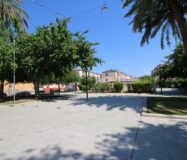 Апартаменты 80 кв.м с балконом в Аликанте