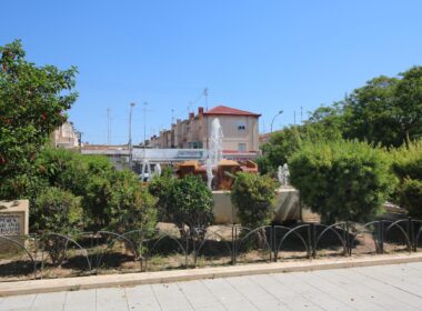 Апартаменты 80 кв.м с балконом в Аликанте