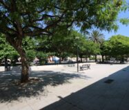 Апартаменты 80 кв.м с балконом в Аликанте