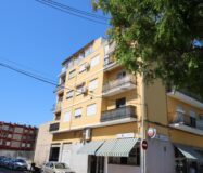 Апартаменты 80 кв.м с балконом в Аликанте