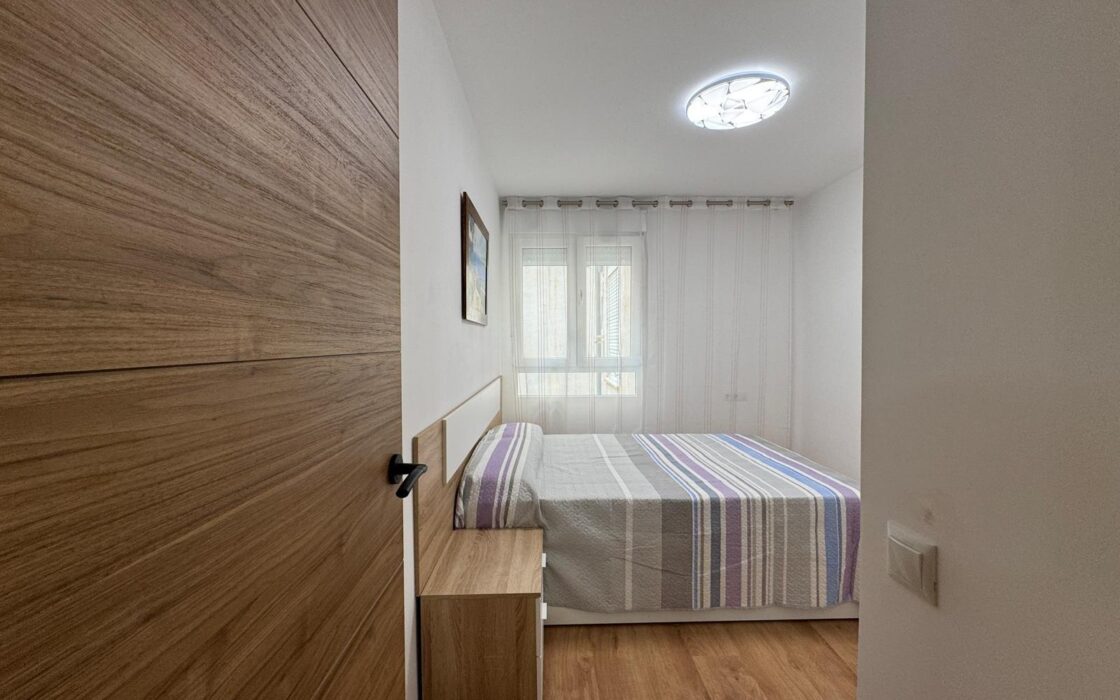 Просторные апартаменты 3 спальни у пляжа Торревьеха 108 кв.м