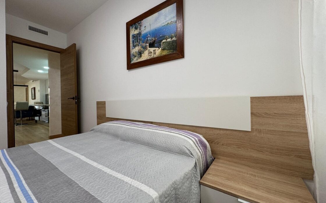 Просторные апартаменты 3 спальни у пляжа Торревьеха 108 кв.м