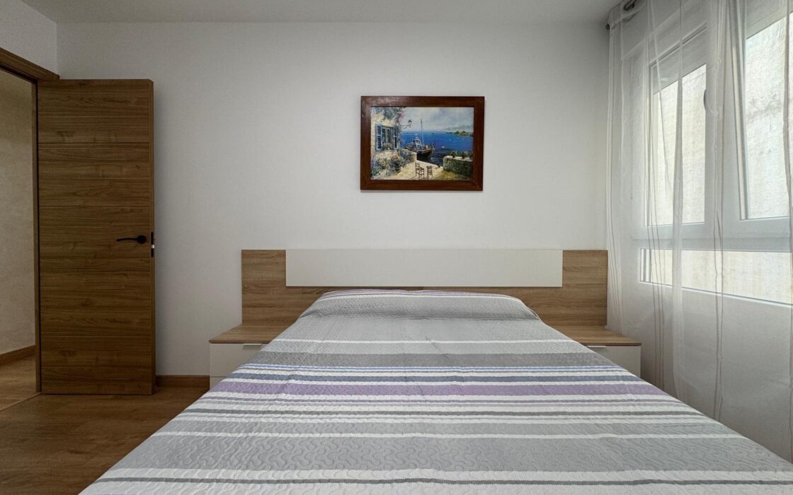 Просторные апартаменты 3 спальни у пляжа Торревьеха 108 кв.м