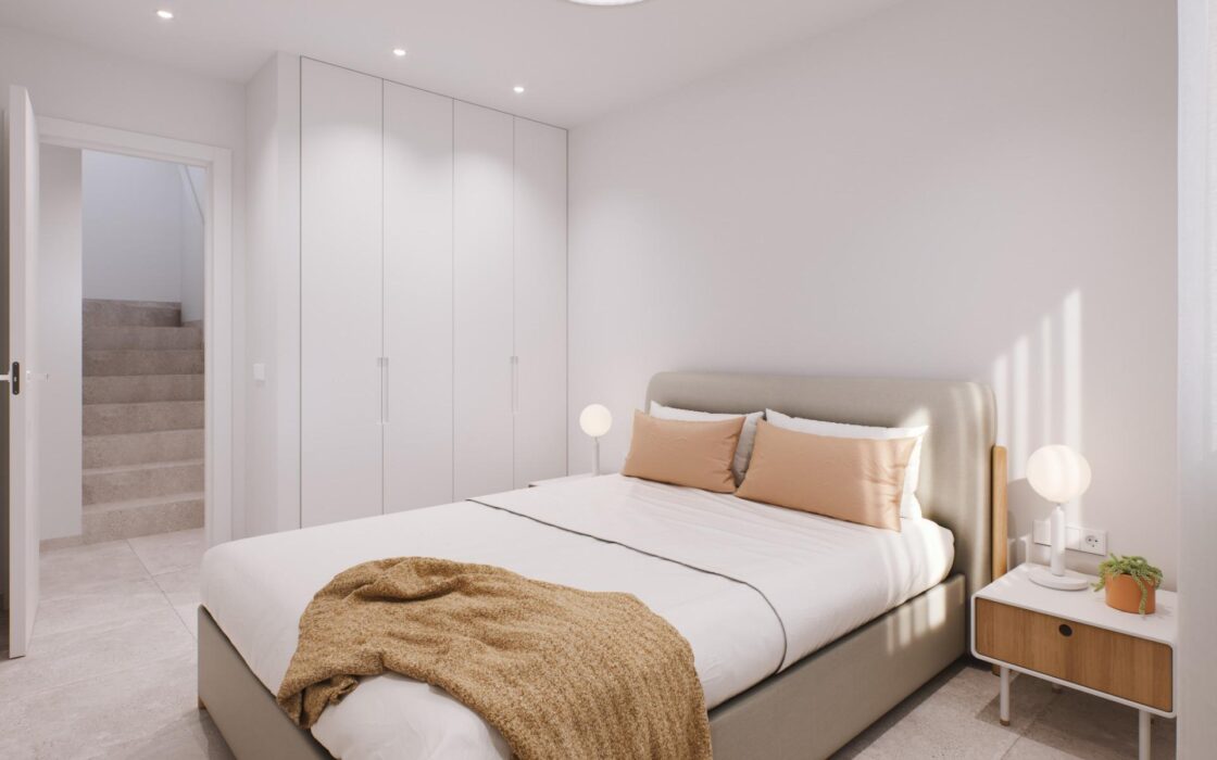 Нові таунхауси в Піллар де ла Орадада з приватним басейном