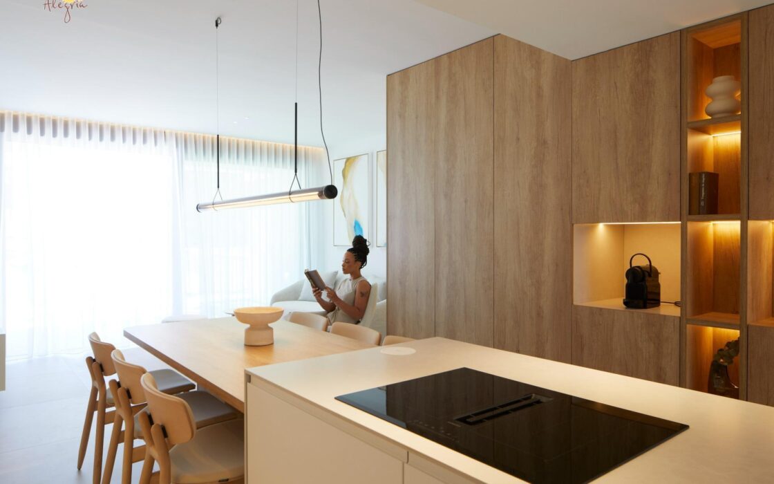 Квартира 2 спальни в Ла-Манге с видом на море 118,86 кв.м