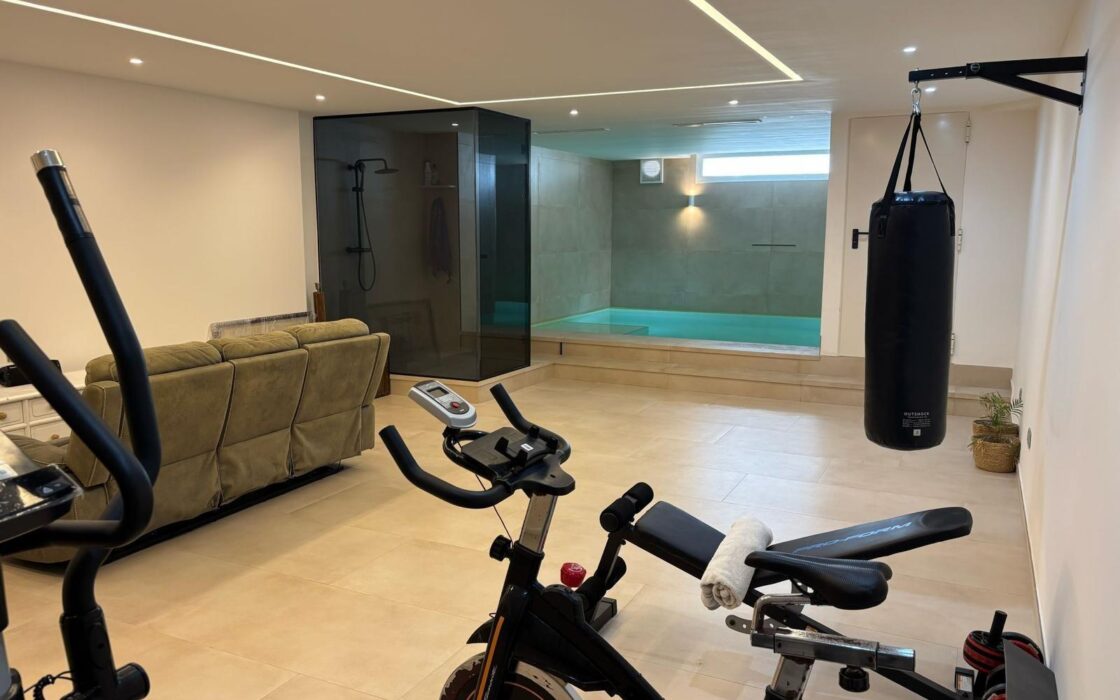 Дом в San Juan Playa 218 кв.м с террасой у моря