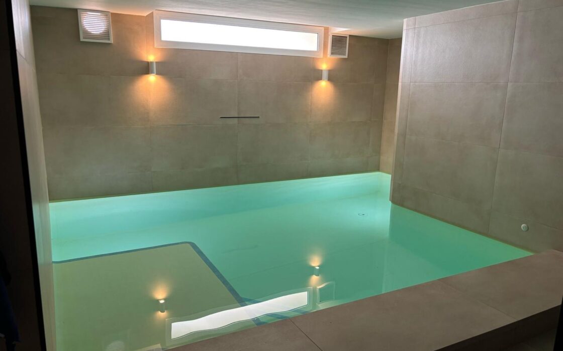 Дом в San Juan Playa 218 кв.м с террасой у моря