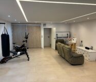 Дом в San Juan Playa 218 кв.м с террасой у моря