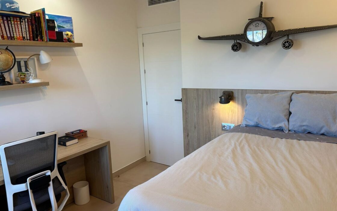 Дом в San Juan Playa 218 кв.м с террасой у моря