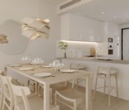 Новые квартиры в Ла-Нусии у моря с террасами и бассейном