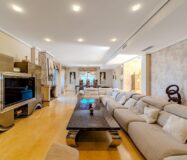 Люкс-вилла в 300 м от пляжа Ла Мата, 5 спален, 438 кв.м