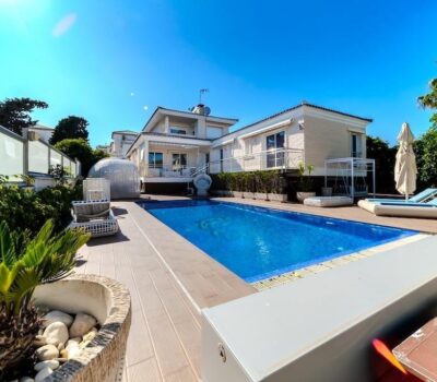 Люкс-вилла в 300 м от пляжа Ла Мата, 5 спален, 438 кв.м